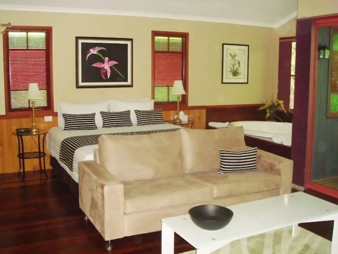 Standard room with balcony