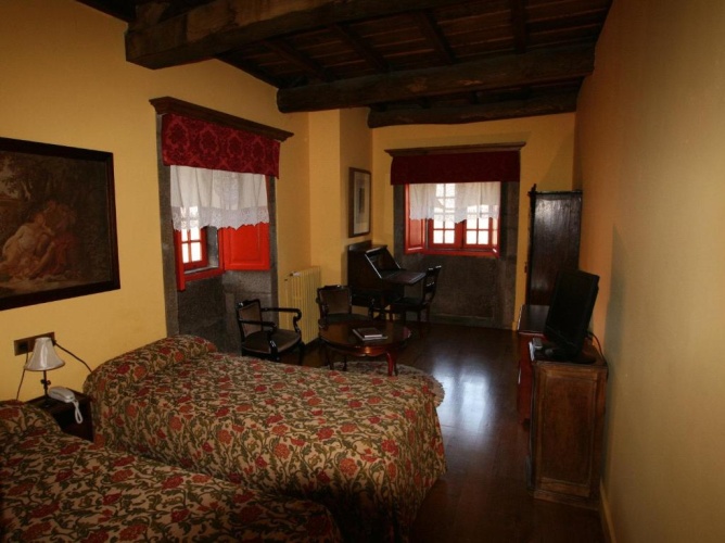 Standard Double room with view