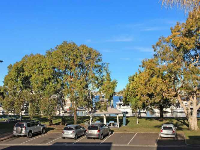 Riverview II 3