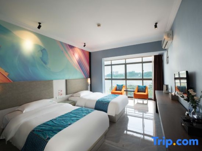 Comfort Twin room with lake view