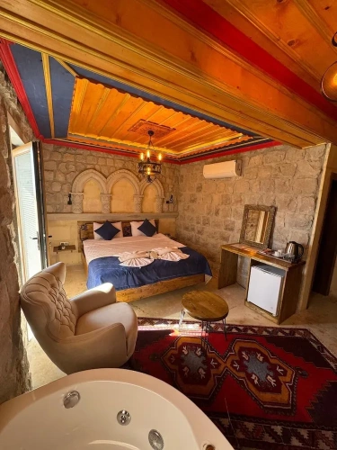 1 Bedroom Deluxe Double room with balcony