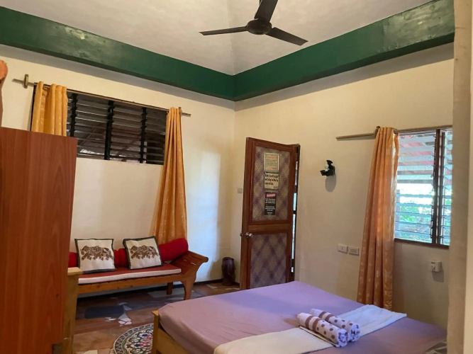 Chelle's Guesthouse and Backpackers