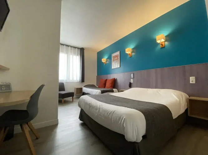 Rev Hotel