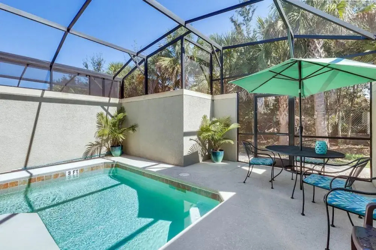 Paradise Palms 2962