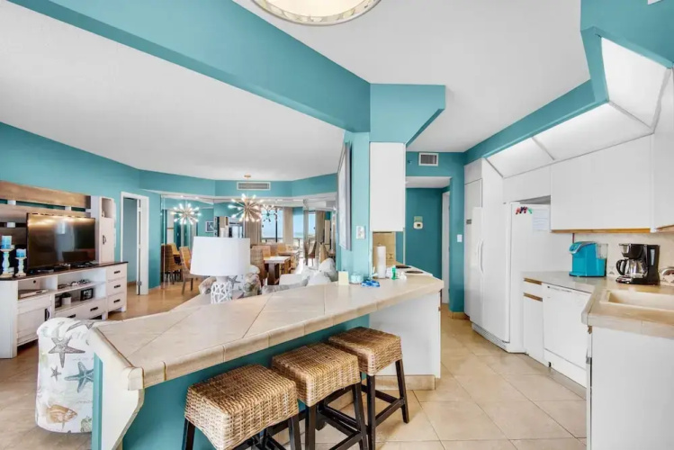Surfside Resort #707
