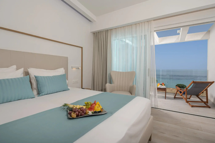 Mirage Bleu Hotel