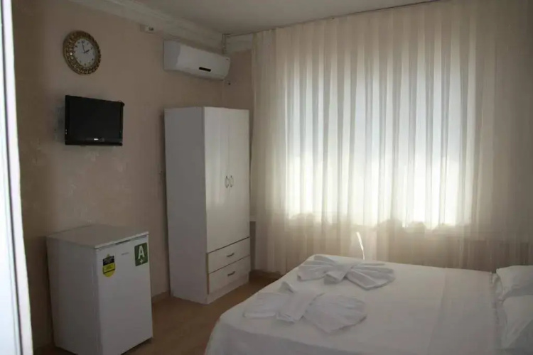 Enmek Apartments
