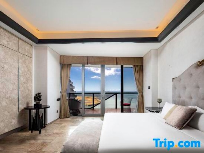 4 Bedrooms Standard Double Duplex room with sea view