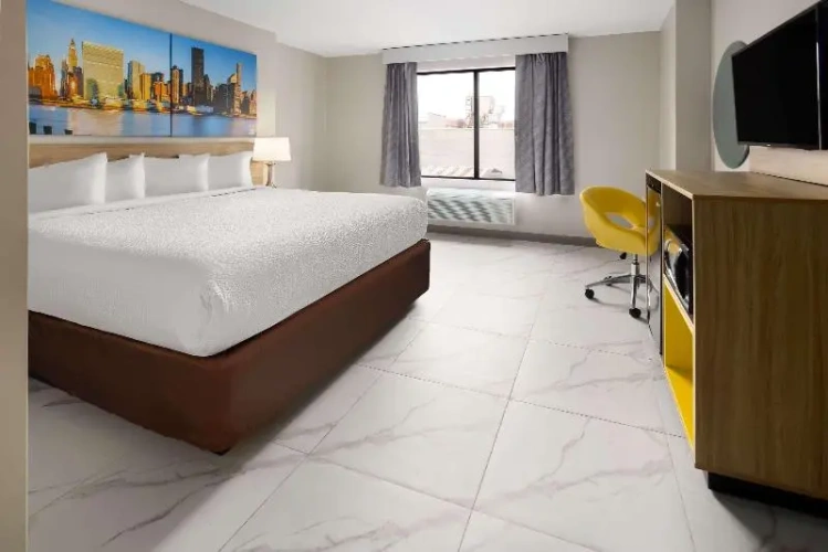 Standard Double room with river view