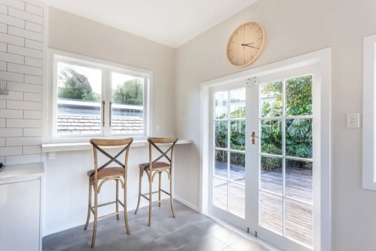 Sunny & Spacious Character Villa