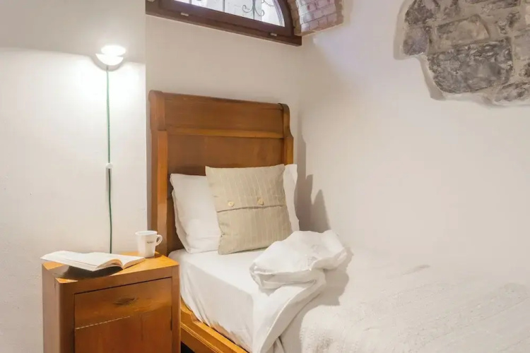 Emily's Holiday House - Authentic Lake Como by Rent all Como