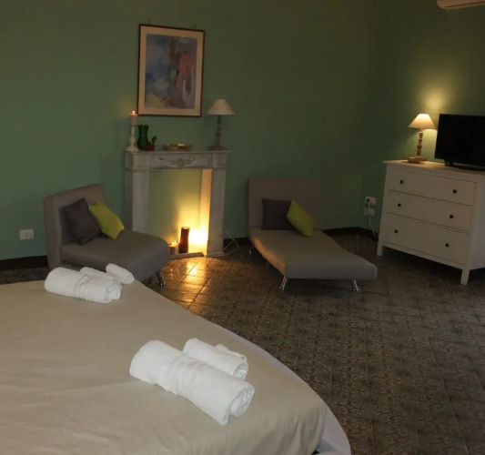 Suite De La Rosa