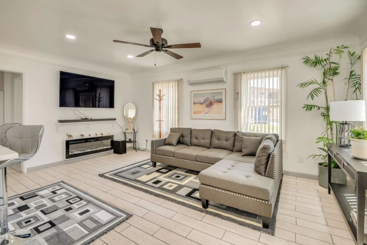 2 Bedrooms Cottage