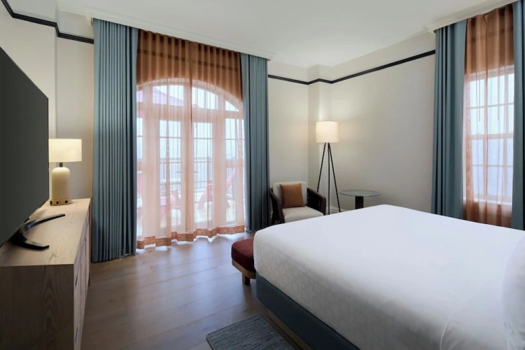Standard Double room with balcony and with view