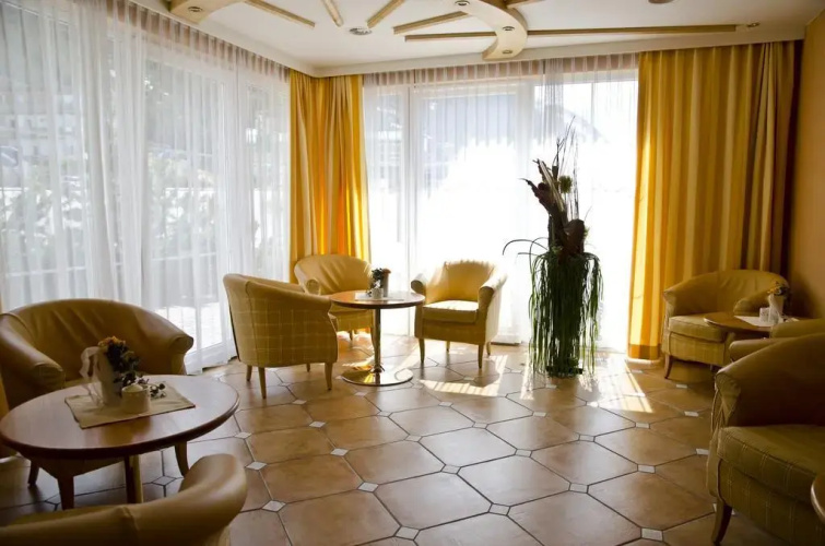 The Hotel - himmlisch wohlfhlen