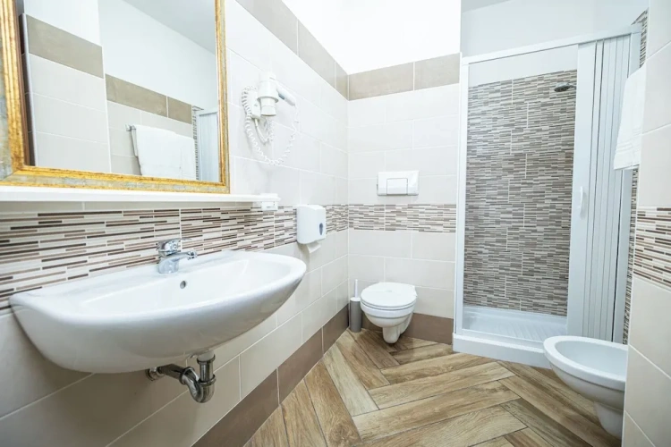 Superior Triple room