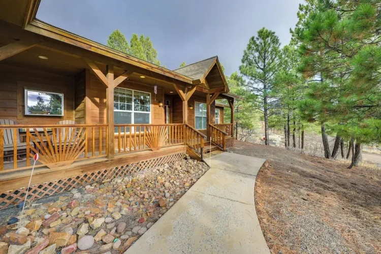 3 Bedrooms Cottage