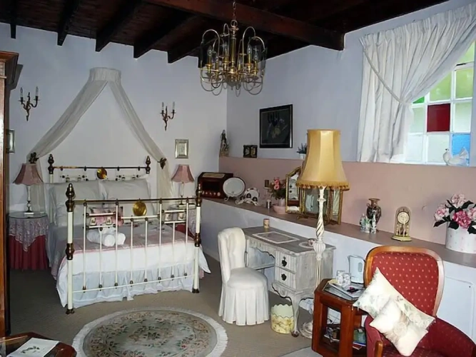 Luxury Suite with balcony