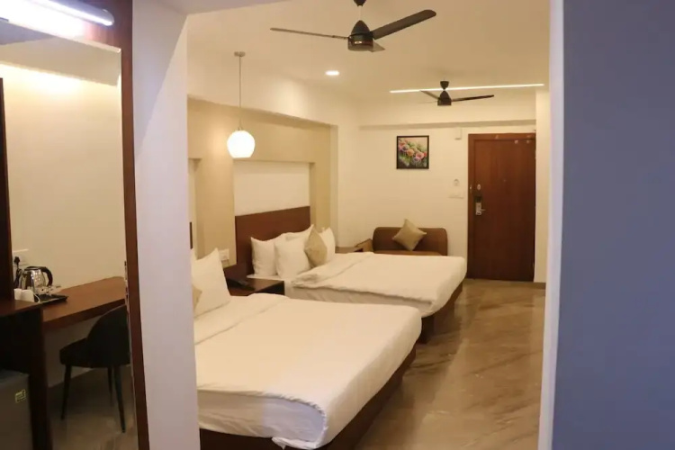 hotel kadamb tree