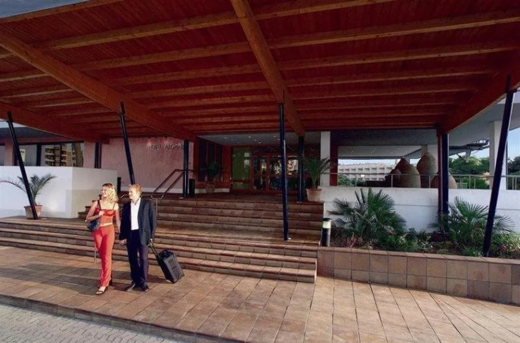 OK Hotel Bossa