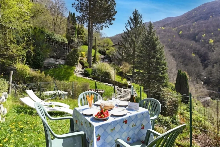 Standard Cottage