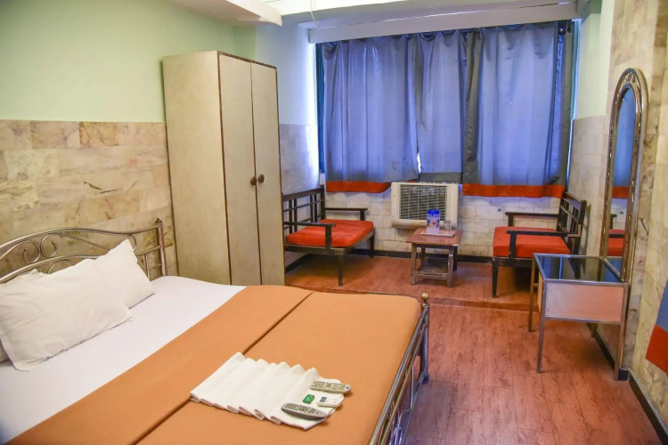 Evergreen Hotel