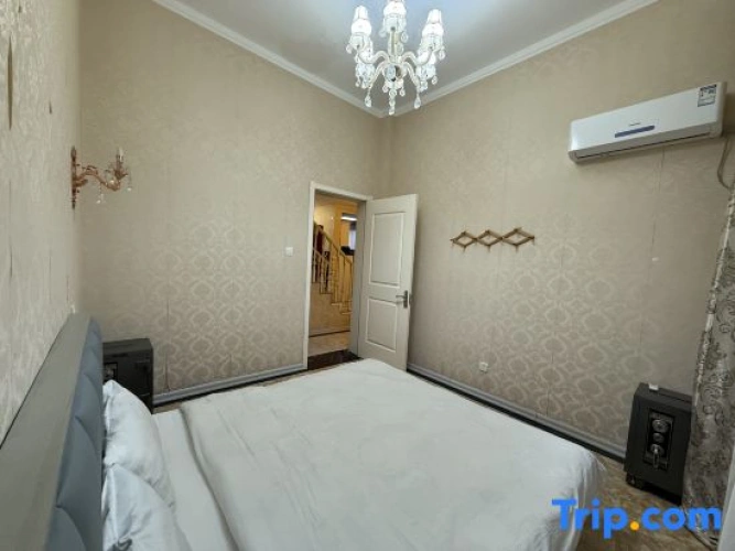4 Bedrooms Villa