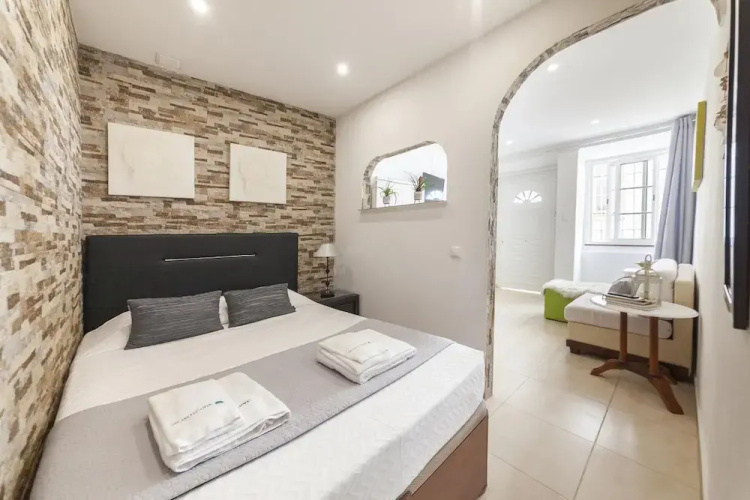 A40 - Castle Arch Apartment
