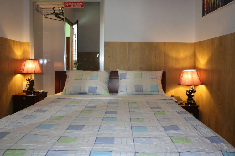 Kim Long Hotel