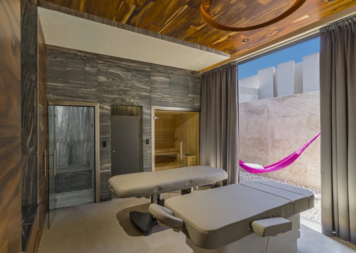 Solaz A Luxury Collection
