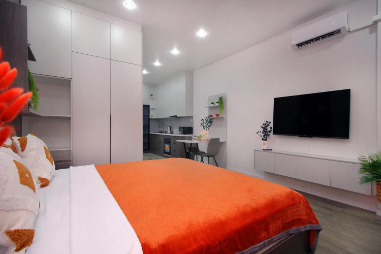 Apartments on Seifullina 416 k3