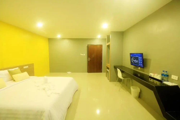 Superior room with balcony