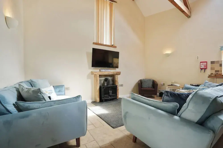Holly Cottage