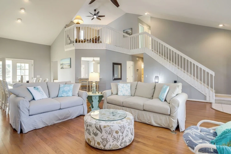 3 Bedrooms Cottage