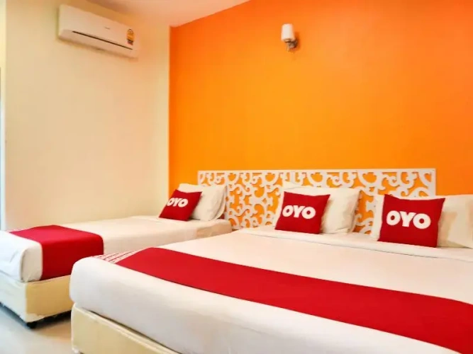 Standard Twin room with balcony and with view