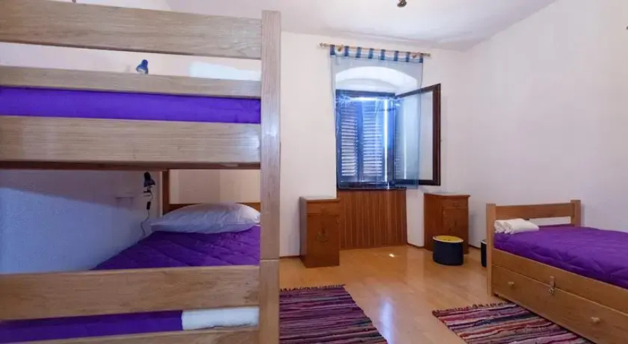 Four Corners Hostel