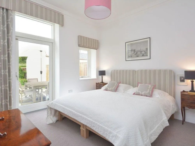Sandy Bay Cottage