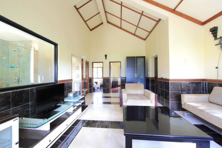 Mariana Resort & Spa