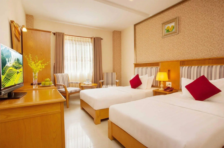 Cherry Hotel