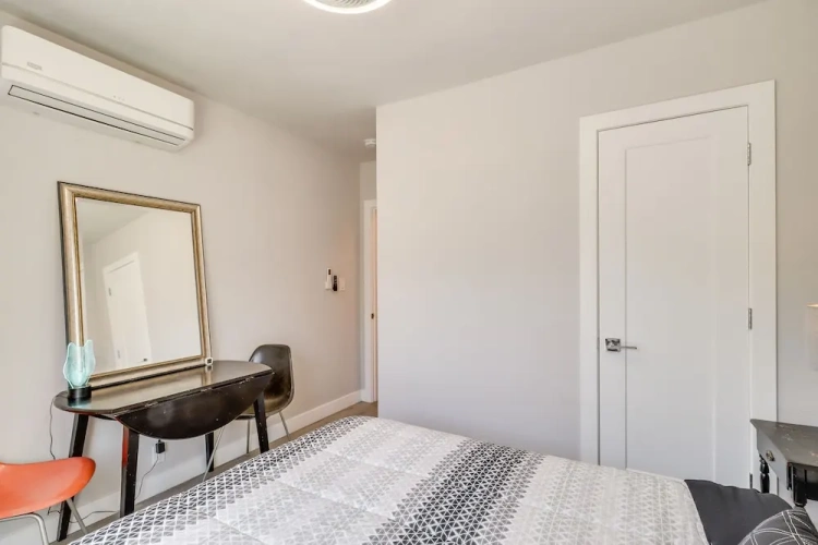 2 Bedrooms Cottage