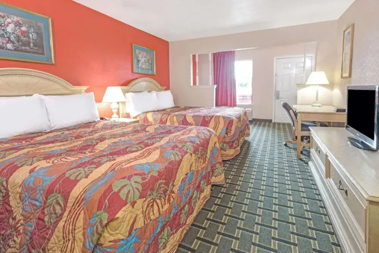 Days Inn & Suites Osceola AR