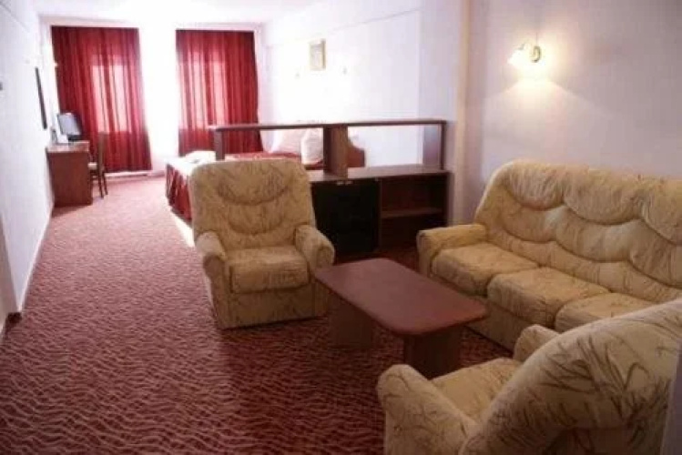 Hotel Flora