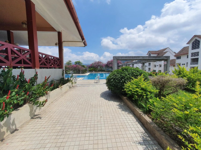 Selesa Hillhomes Golf Resort - M6GP