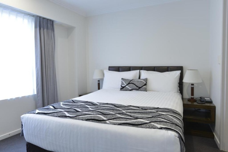 1 Bedroom Suite