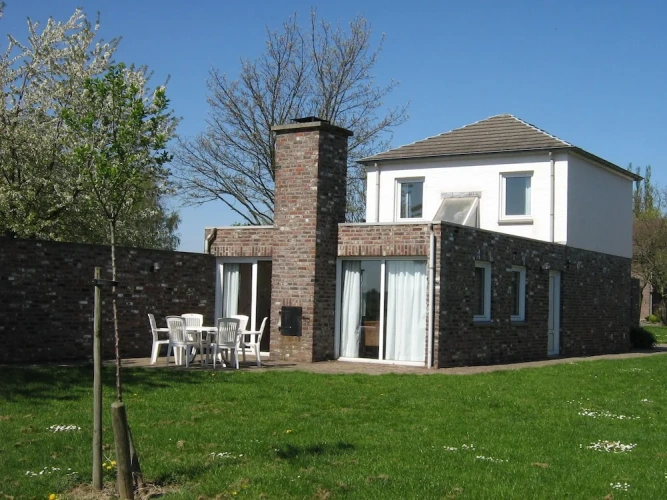 3 Bedrooms Deluxe Bungalow