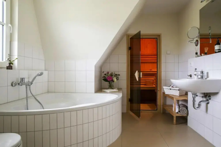 Haus an der Bodden-lagune mit Sauna