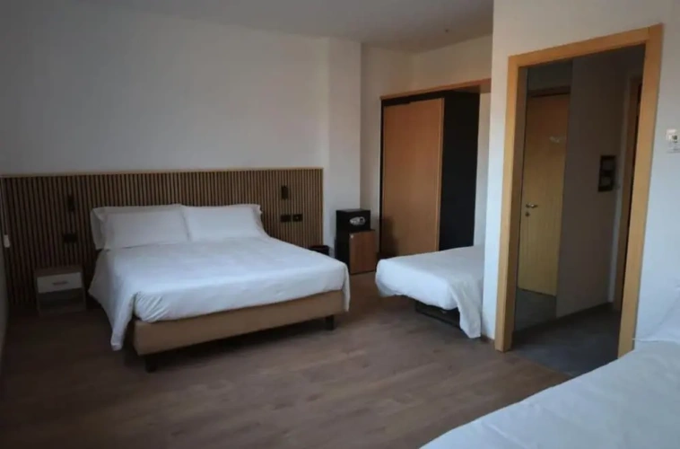 Classic Triple room