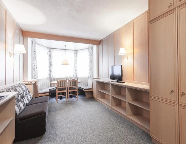 Apartment in Solden With a ski Storage