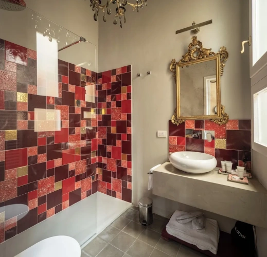 2 Bedrooms Classic Apartment