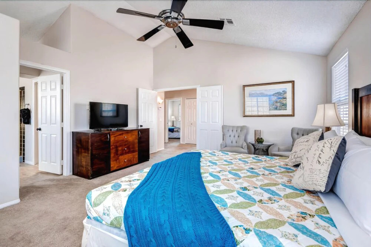 Blue Star - Las Vegas House by Strip